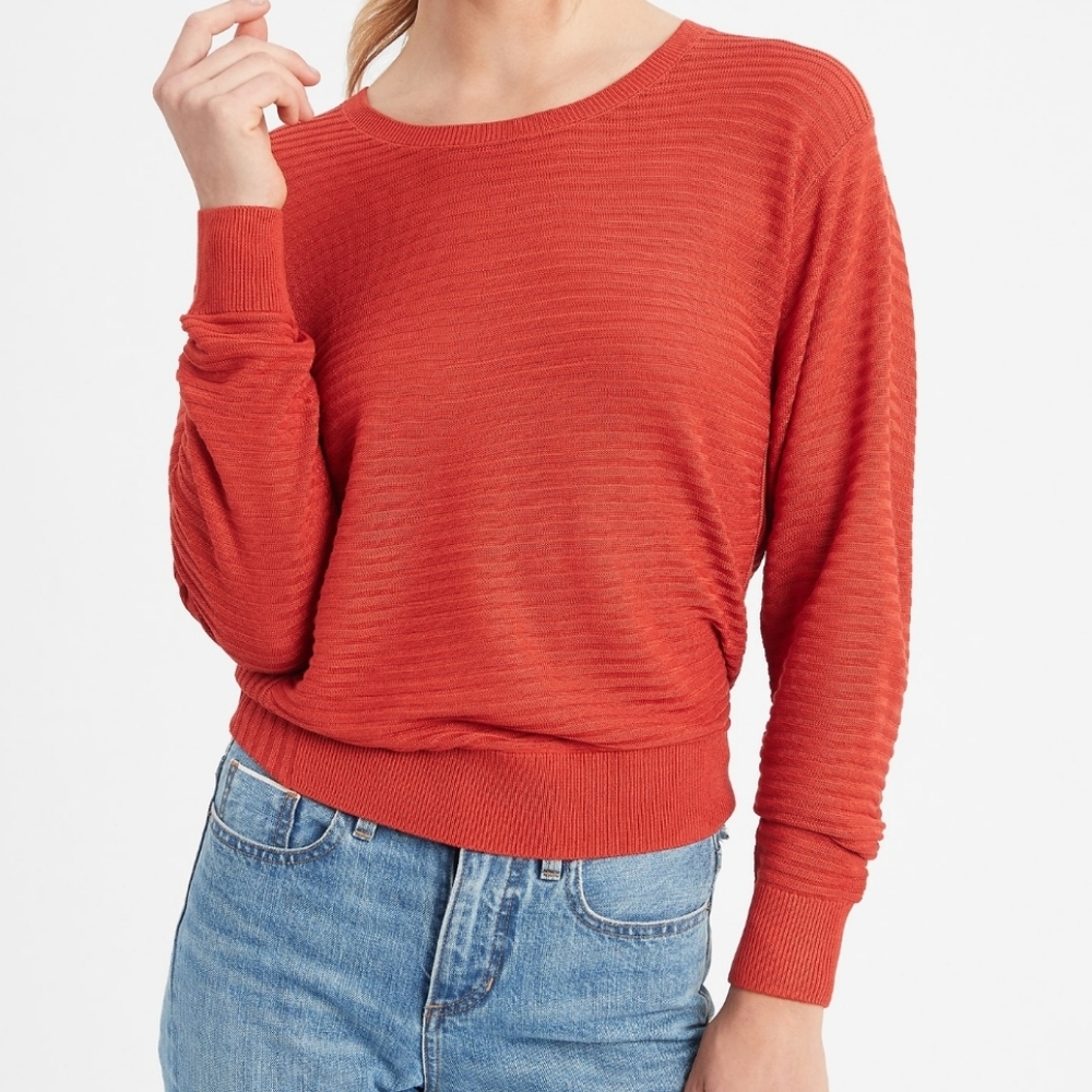 BANANA REPUBLIC TEXTURED SCOOP NECK SWEATER